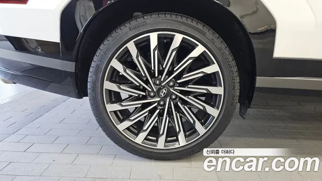 Hyundai Santa Fe 2024 thumb 5