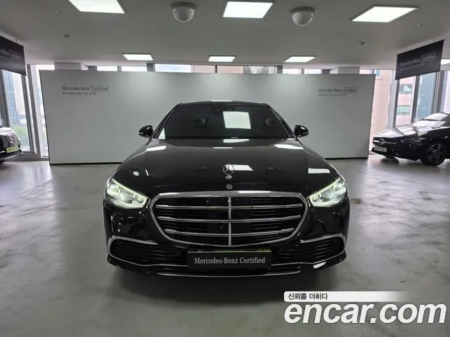 Mercedes-Benz S-Класс 2024 thumb 3
