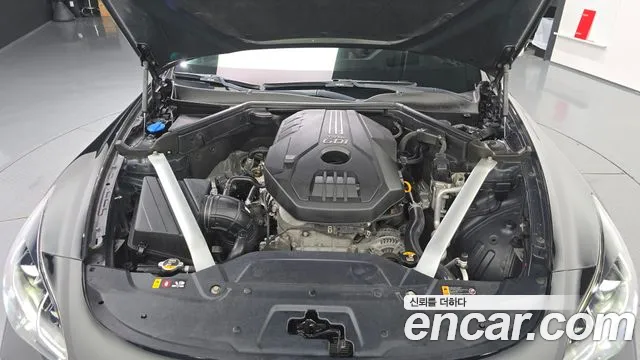 Kia Stinger 2019 thumb 6