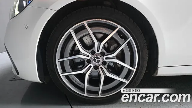Mercedes-Benz E-Класс 2022 thumb 5