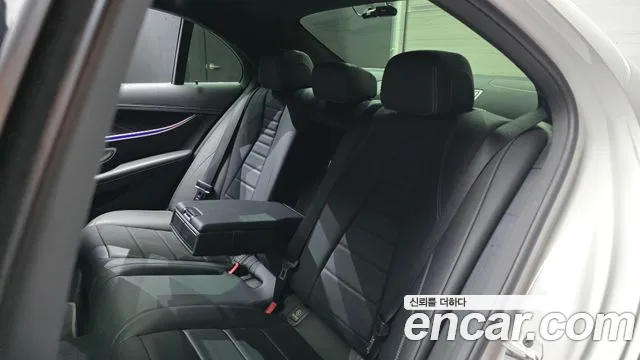 Mercedes-Benz E-Класс 2022 thumb 12