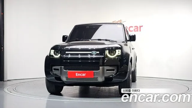 Land Rover Defender 2025 thumb 3