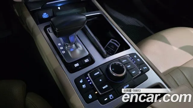 Genesis G80 2019 thumb 9