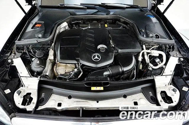 Mercedes-Benz E-Класс 2019 thumb 8