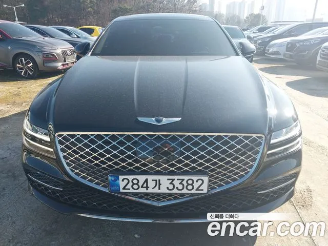 Genesis G80 2022 thumb 3
