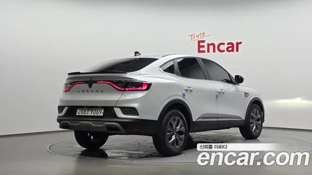 Renault Arkana 2025 thumb 2