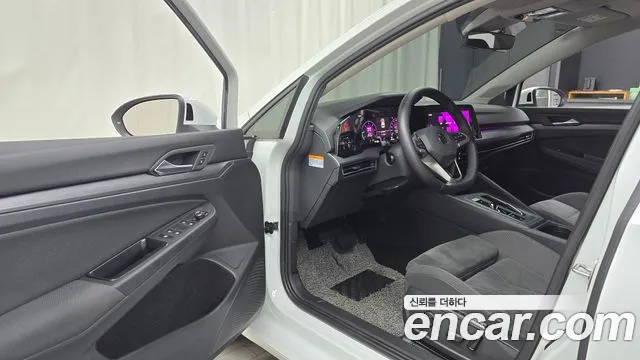 Volkswagen Golf Sportsvan 2022 thumb 9