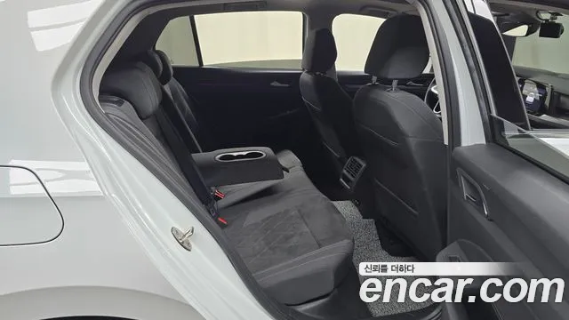 Volkswagen Golf Sportsvan 2022 thumb 10