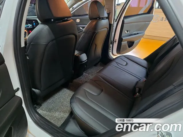 Hyundai Avante 2020 thumb 9