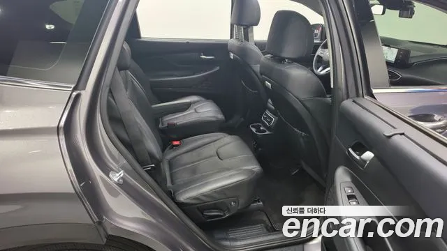 Hyundai Santa Fe 2022 thumb 10