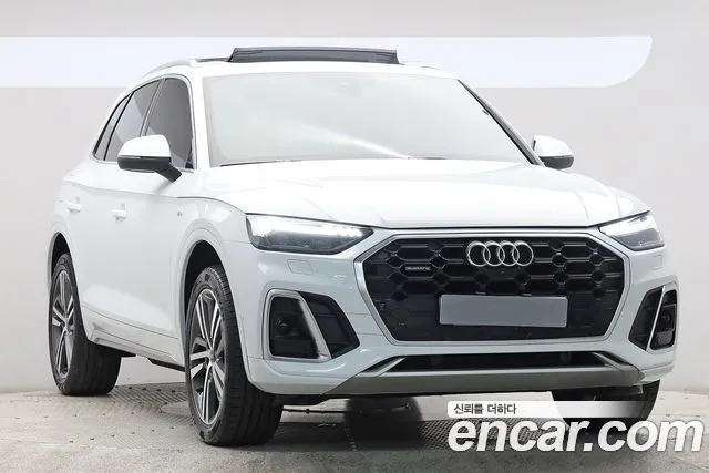 Audi Q5 2021 thumb 4