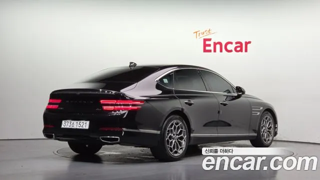 Genesis G80 2022 thumb 2