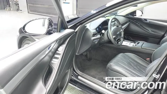 Genesis G80 2022 thumb 10