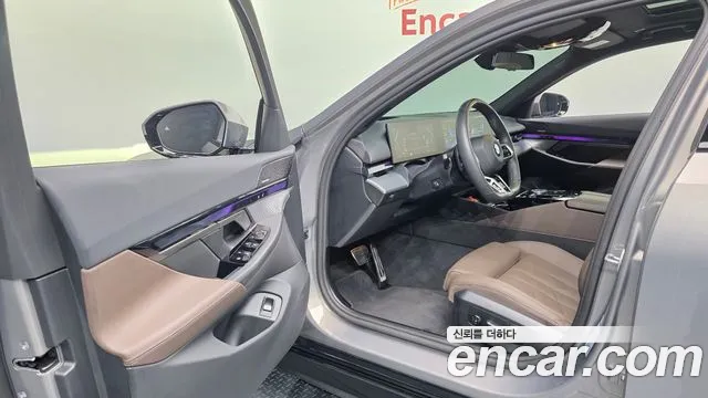 BMW 5 серии 2026 thumb 9