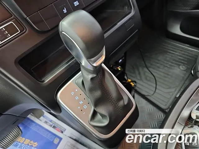 Hyundai Staria 2022 thumb 8