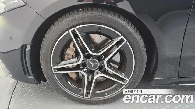 Mercedes-Benz A-Класс 2021 thumb 5