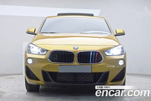 BMW X2 2019 thumb 3