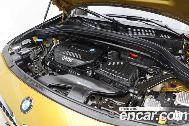 BMW X2 2019 thumb 6
