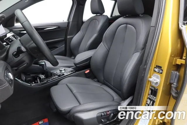 BMW X2 2019 thumb 10