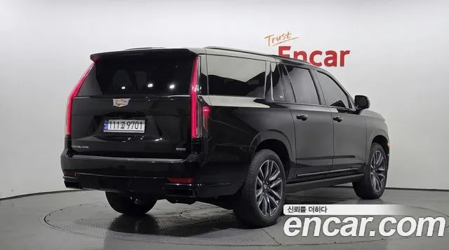 Cadillac Escalade 2023 thumb 2