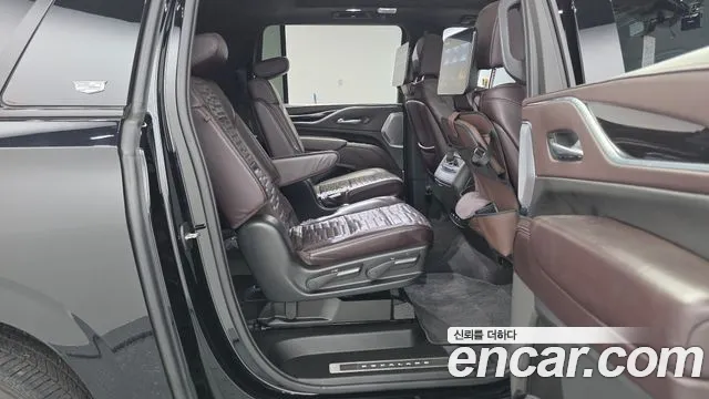 Cadillac Escalade 2023 thumb 12