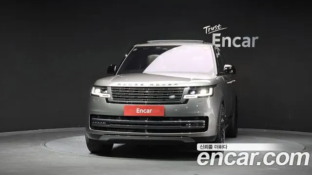 Land Rover Range Rover 2023 thumb 3