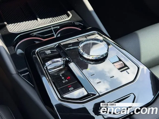 BMW 5 серии 2025 thumb 9