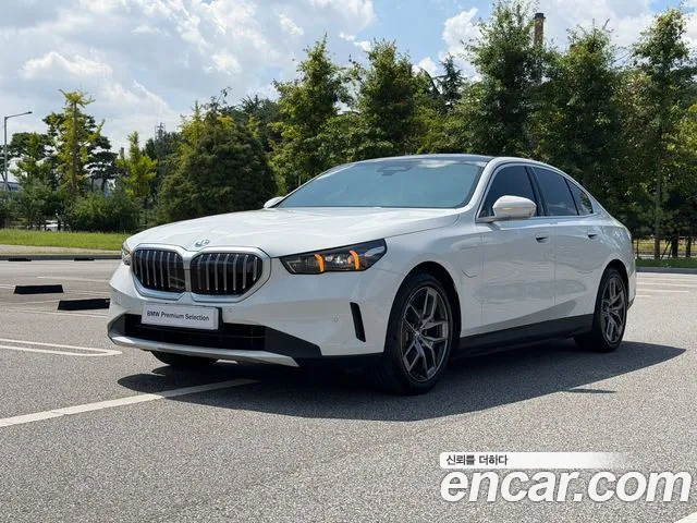 BMW 5 серии 2025 thumb 12