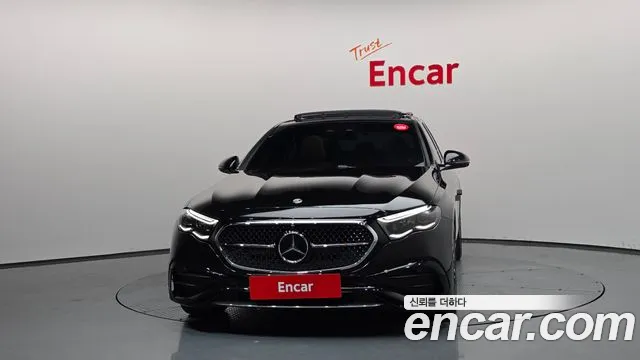 Mercedes-Benz E-Класс 2025 thumb 3