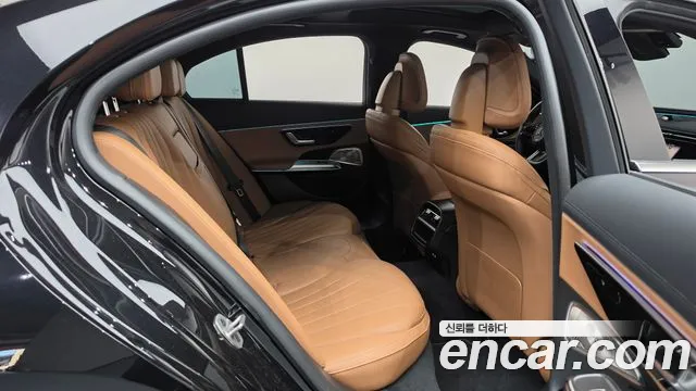 Mercedes-Benz E-Класс 2025 thumb 11