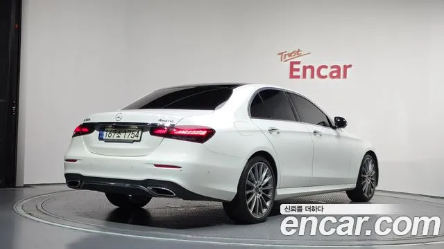 Mercedes-Benz E-Класс 2021 thumb 2