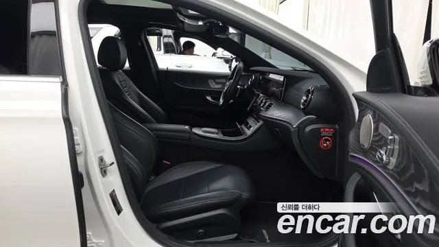 Mercedes-Benz E-Класс 2021 thumb 11