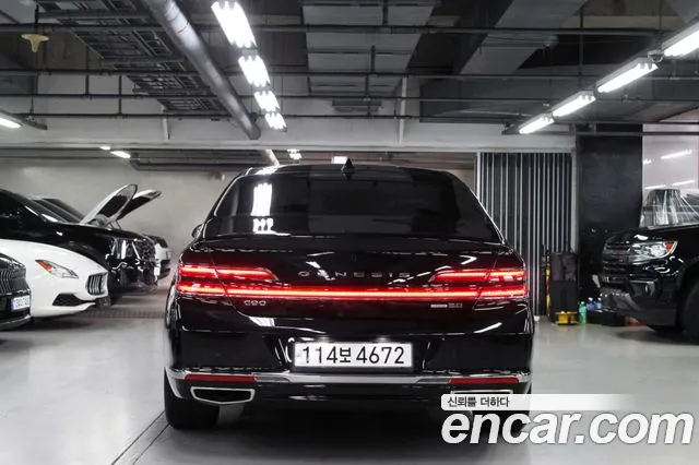 Genesis G90 2019 thumb 5