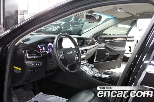 Genesis G90 2019 thumb 7