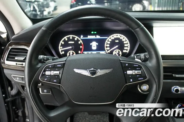 Genesis G90 2019 thumb 8