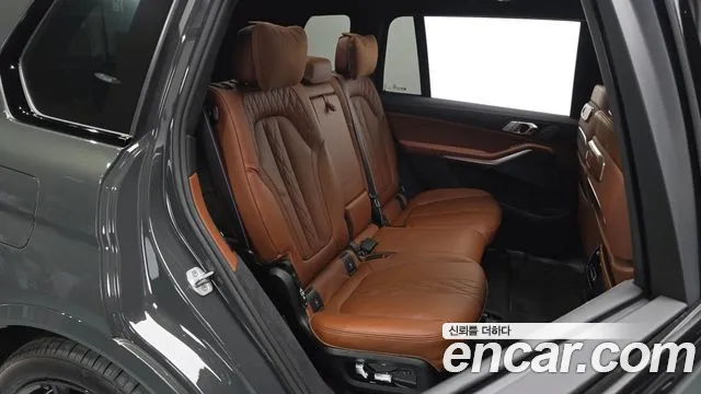 BMW X7 2026 thumb 12