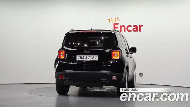 Jeep Renegade 2019 thumb 4