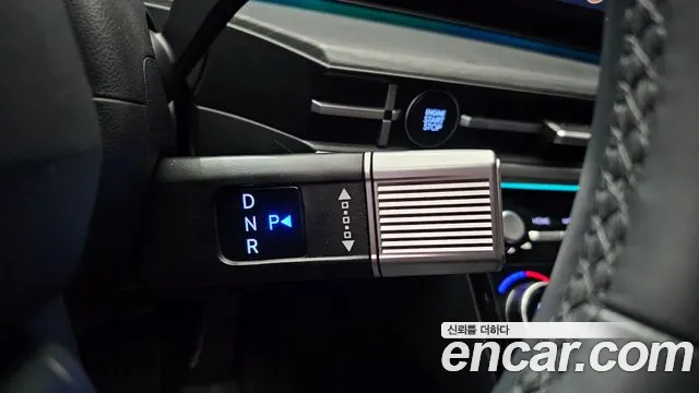 Hyundai Santa Fe 2024 thumb 9