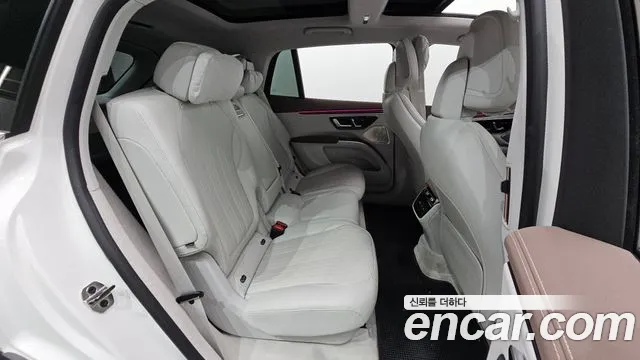 Mercedes-Benz EQS 2023 thumb 11