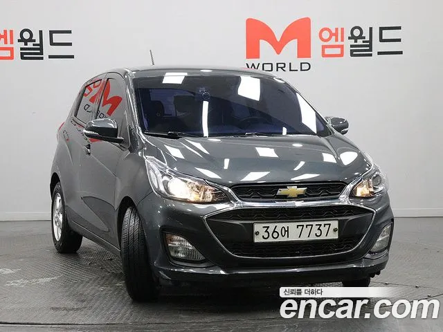 Chevrolet Spark 2019 thumb 2