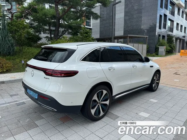 Mercedes-Benz EQC 2020 thumb 2