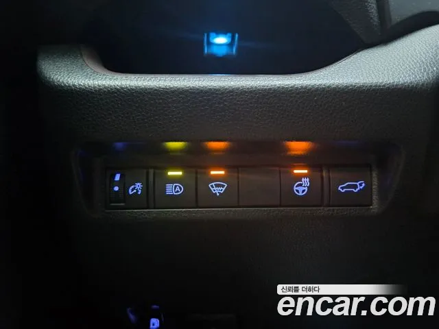 Toyota RAV4 2021 thumb 9
