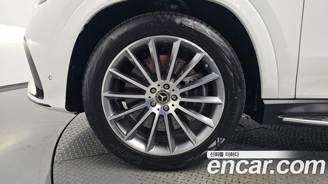 Mercedes-Benz GLE 2026 thumb 4