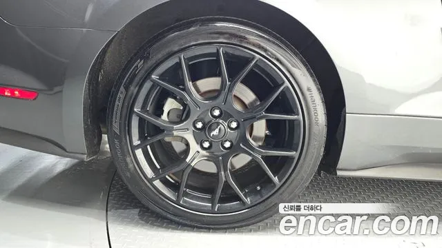 Ford Mustang Mach-E 2020 thumb 5