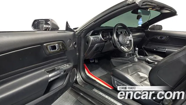 Ford Mustang Mach-E 2020 thumb 10