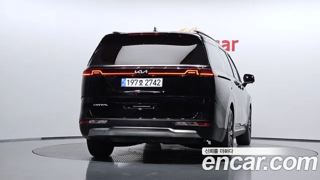 Kia Carnival 2022 thumb 4
