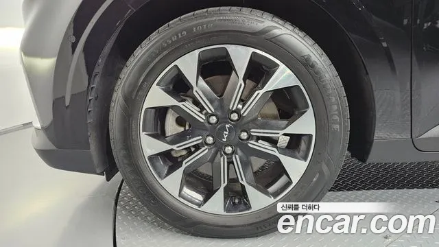 Kia Carnival 2022 thumb 5