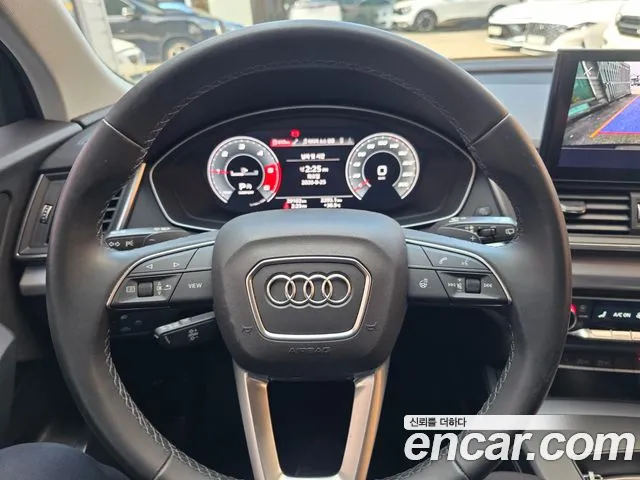 Audi Q5 2021 thumb 10