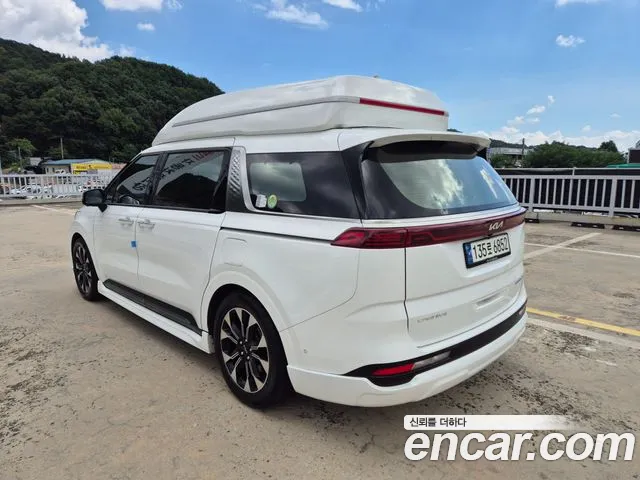Kia Carnival 2023 thumb 5