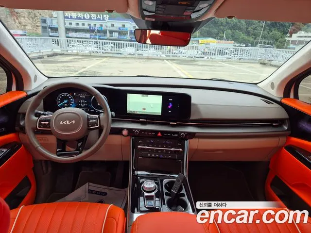 Kia Carnival 2023 thumb 9